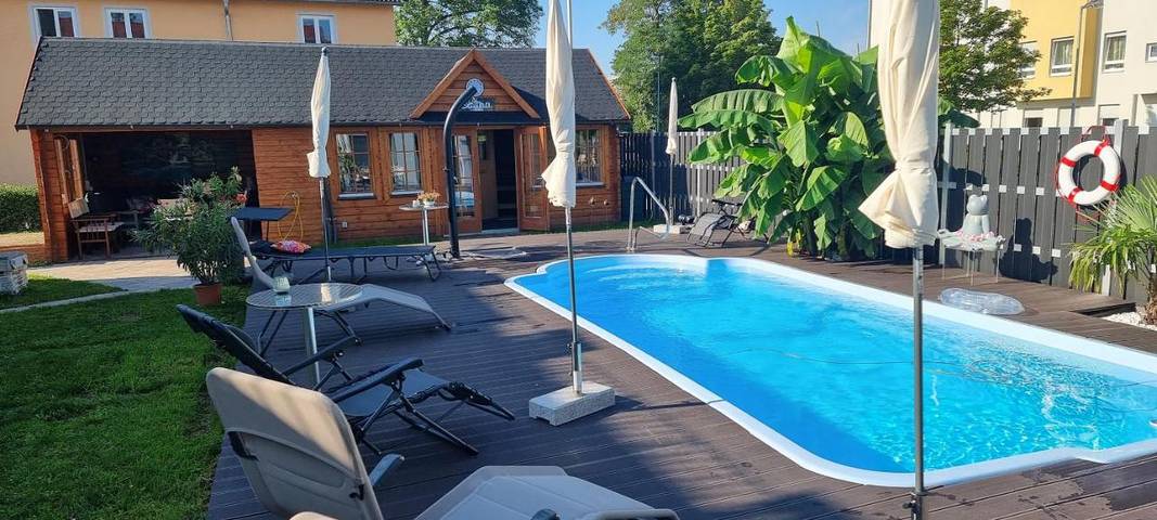 Ferienwohnung für 6 Personen, mit Terrasse und Garten sowie Pool und Sauna in Wertheim - 4