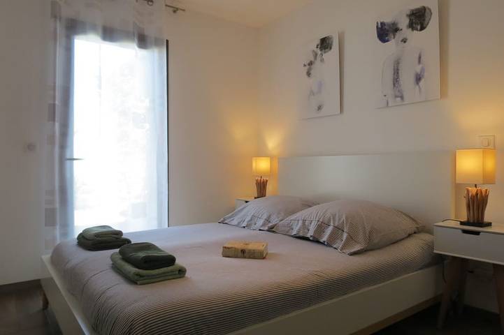 Location de vacances pour 8 personnes, avec jardin à Prunelli-di-Fiumorbo - 3