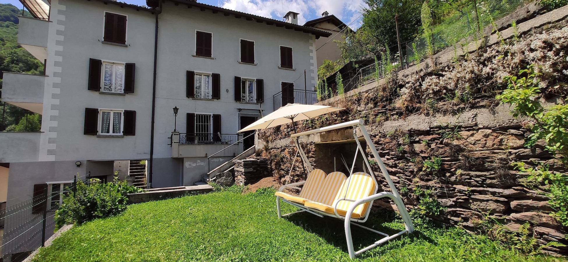 House with Garden and Terrace in Gurro, Ticino Alps and Verbano