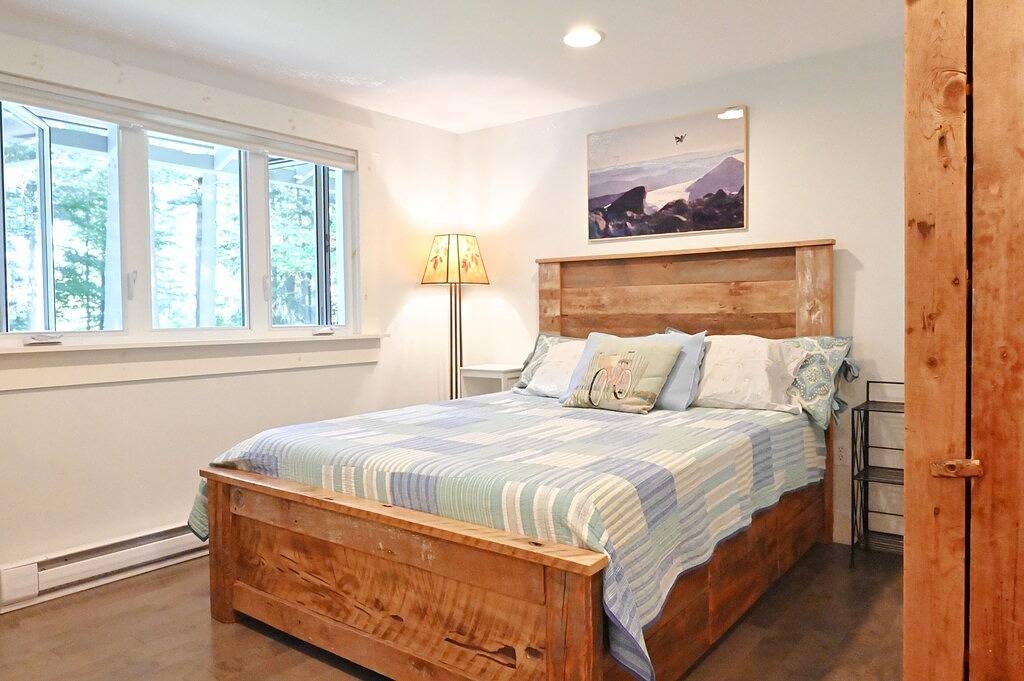 Neu renoviertes Haus mit Whirlpool im Innenbereich in Jay Peak