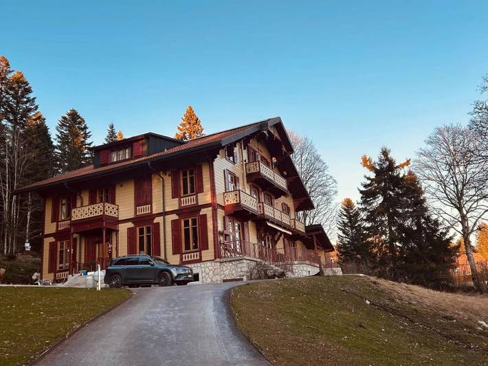 Casa rural para 15 personas, con jardín y jacuzzi además de terraza y sauna - 1