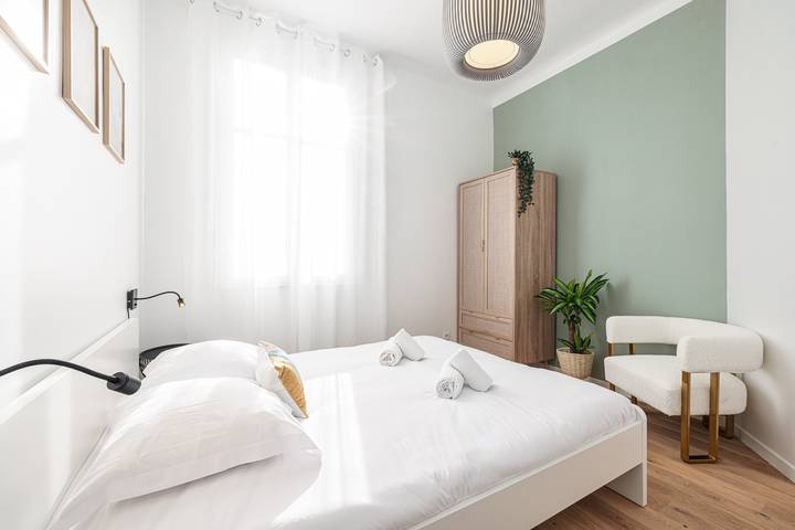 Gîte pour 4 personnes, avec balcon dans Port de Nice - 4