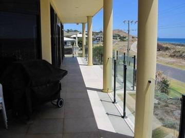 Holiday Home for 8 People in Carrickalinga, District Council of Yankalilla, Photo 4