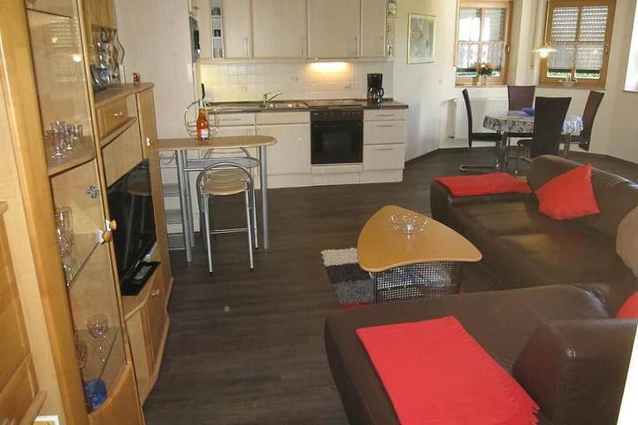 Ferienwohnung für 4 Personen, mit Garten