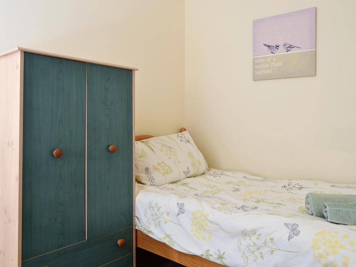 Three-Bedroom Holiday Home in Fairbourne, Snowdonia