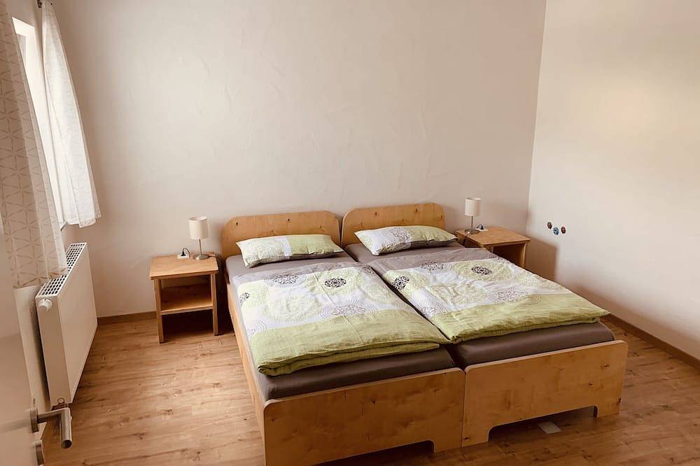 Ganze Wohnung, Ferienwohnung Bad Camberg - Apartment - 3 Hölzer in Bad Camberg, Landkreis Limburg-Weilburg