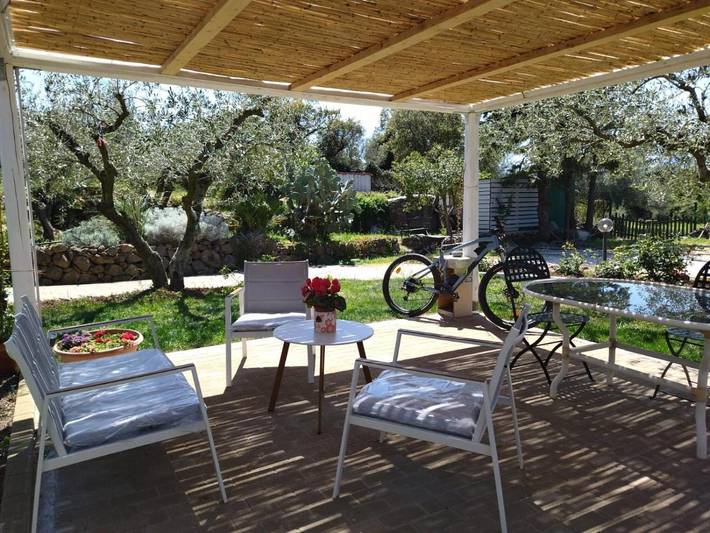 Agriturismo per 2 persone, con Terrazza e Giardino nonché Panorama a Dorgali