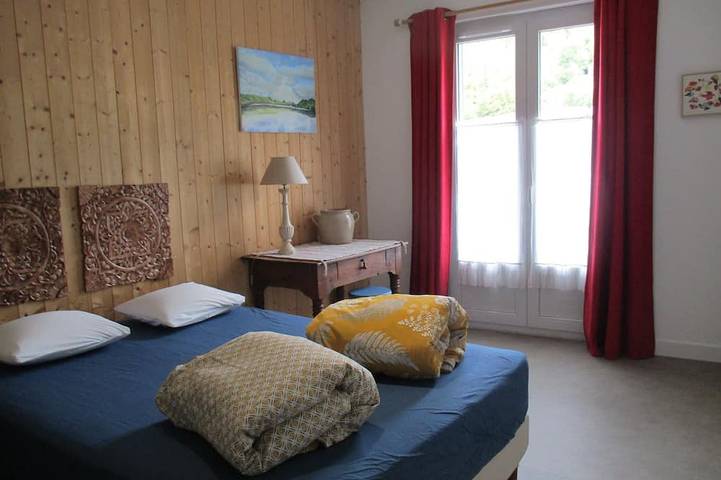 Ganze Wohnung, La Source - Wohnung und Terrasse -90 m²- Frankreich, Parc des Volcans d'Auvergne in Orcival, Regionaler Naturpark Volcans d'Auvergne