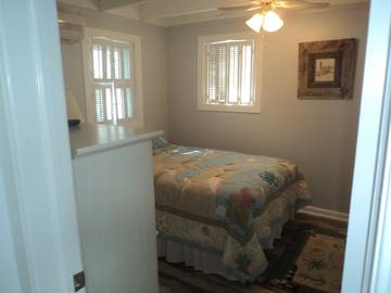 Cabin for 4 Guests in Dewey Beach, Delaware, Picture 2