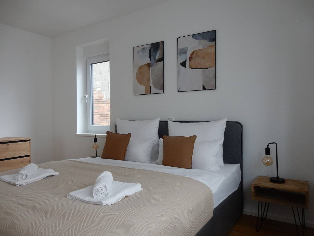 Ganze Ferienwohnung, Ferienhaus│ Zentral │3 Whg │250 m² │ Parkplätze in Bad Kreuznach, Nahetal