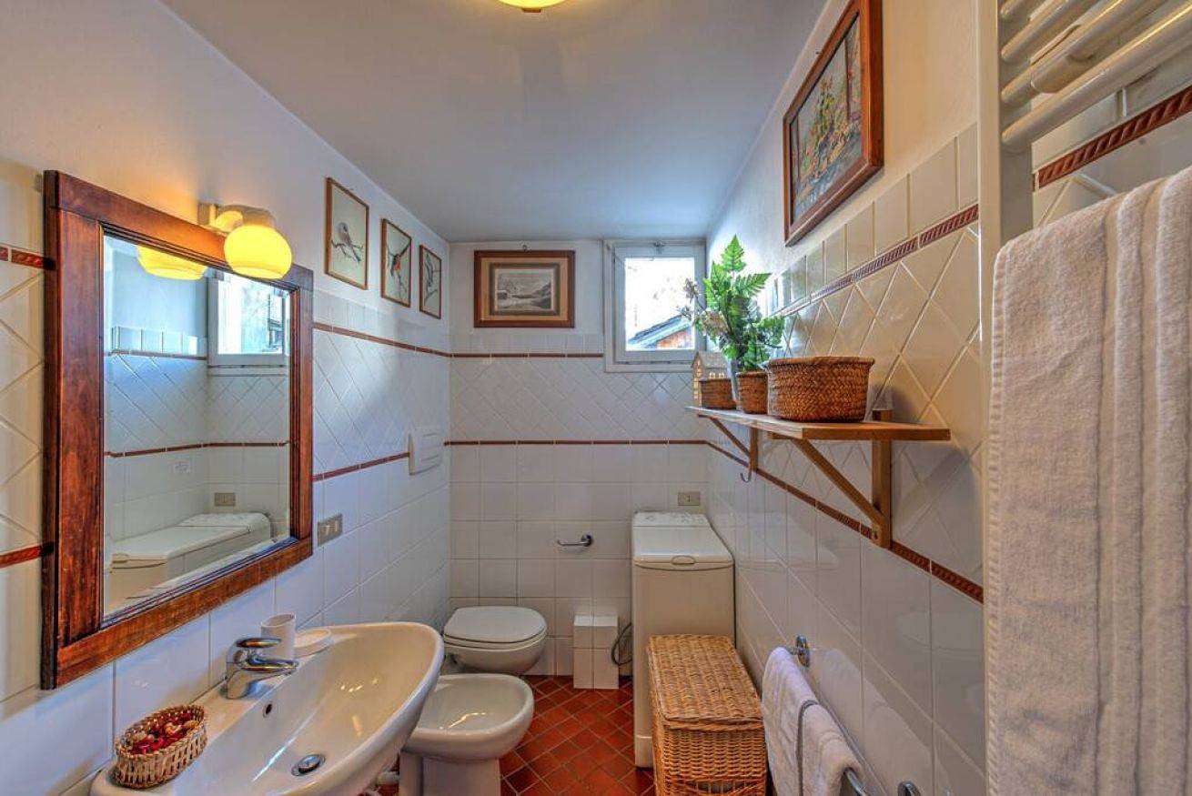 Apartamento entero, 0724 - Maison Rose in Courmayeur, Alpes del Valais