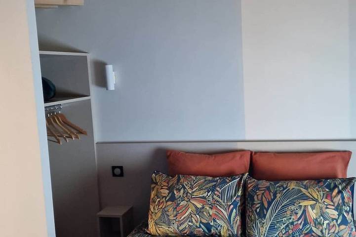 Location de vacances pour 6 personnes, avec balcon et jardin ainsi que jacuzzi et sauna, animaux acceptés à Laveline-du-Houx - 2