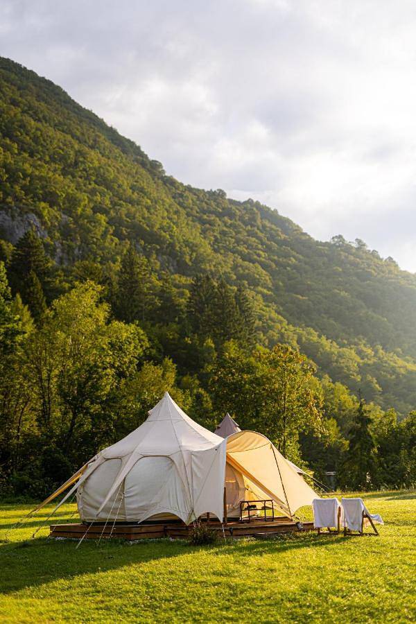 Camping für 2 Personen, mit Garten und Ausblick in Slowenien