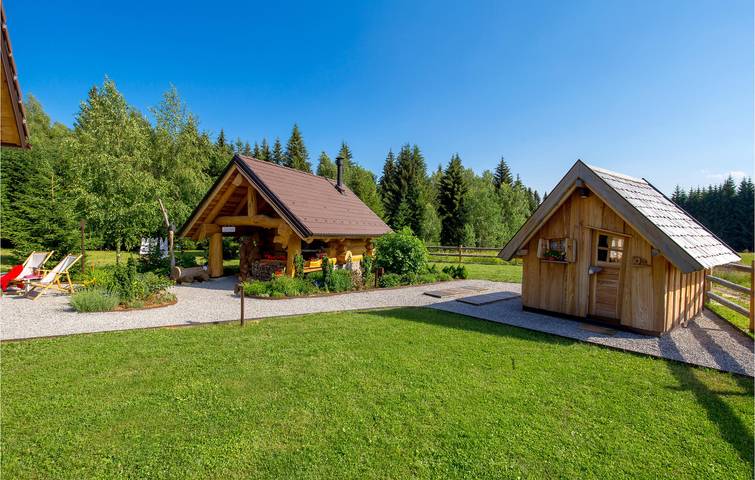Ferienhaus für 5 Personen, mit Sauna und Garten sowie Terrasse und Ausblick