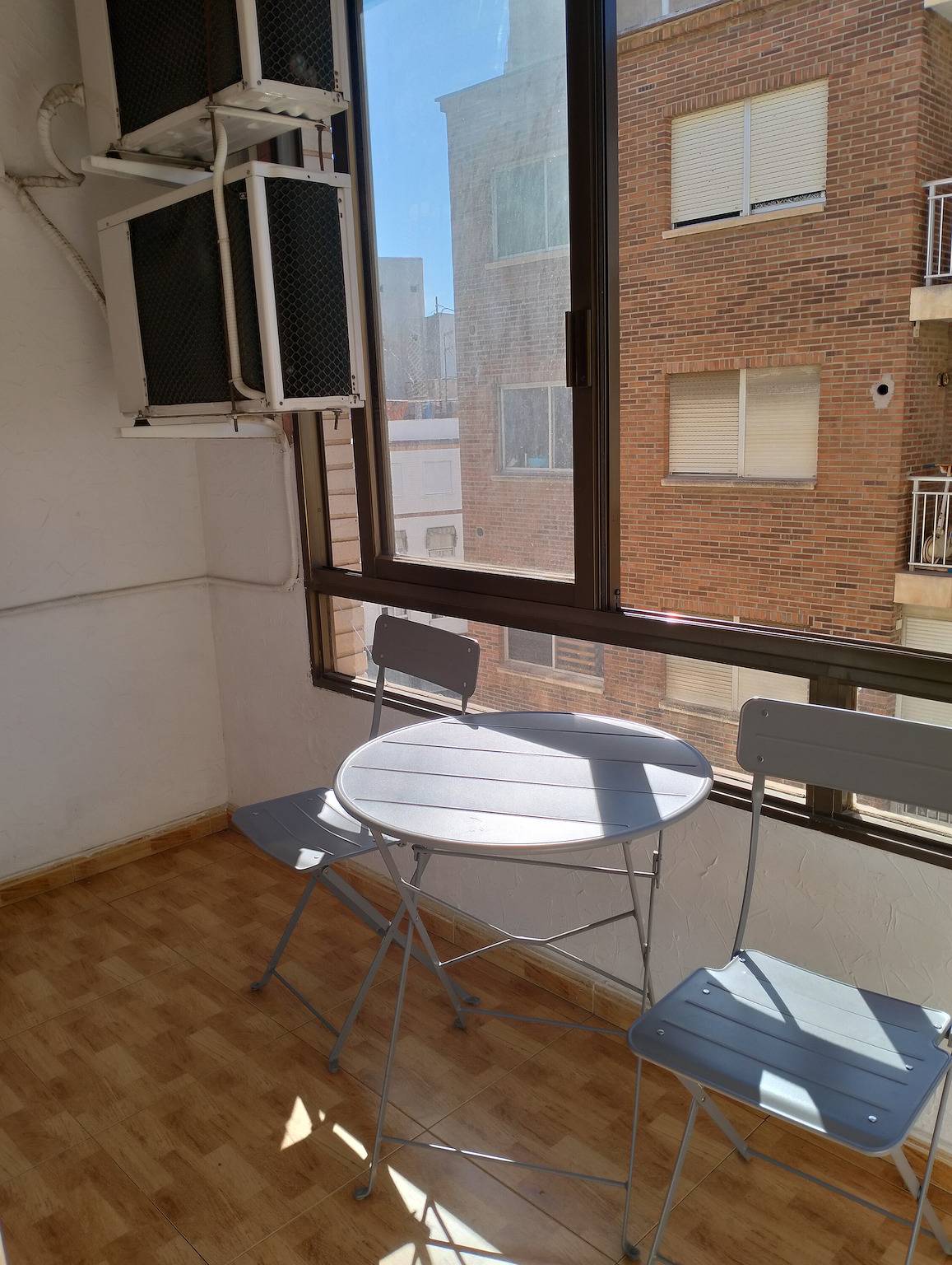 Apartamento En Un Hotel 'Unique Hotel Apartment 2-2' Con Balcón, Wi-Fi Y Aire Acondicionado in Torrevieja Centro, Torrevieja