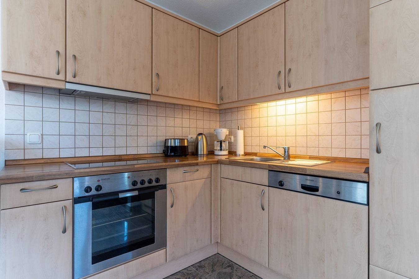 Ganze Ferienwohnung, Haus Eriel Eg links in St. Peter-Ording, Eiderstedt