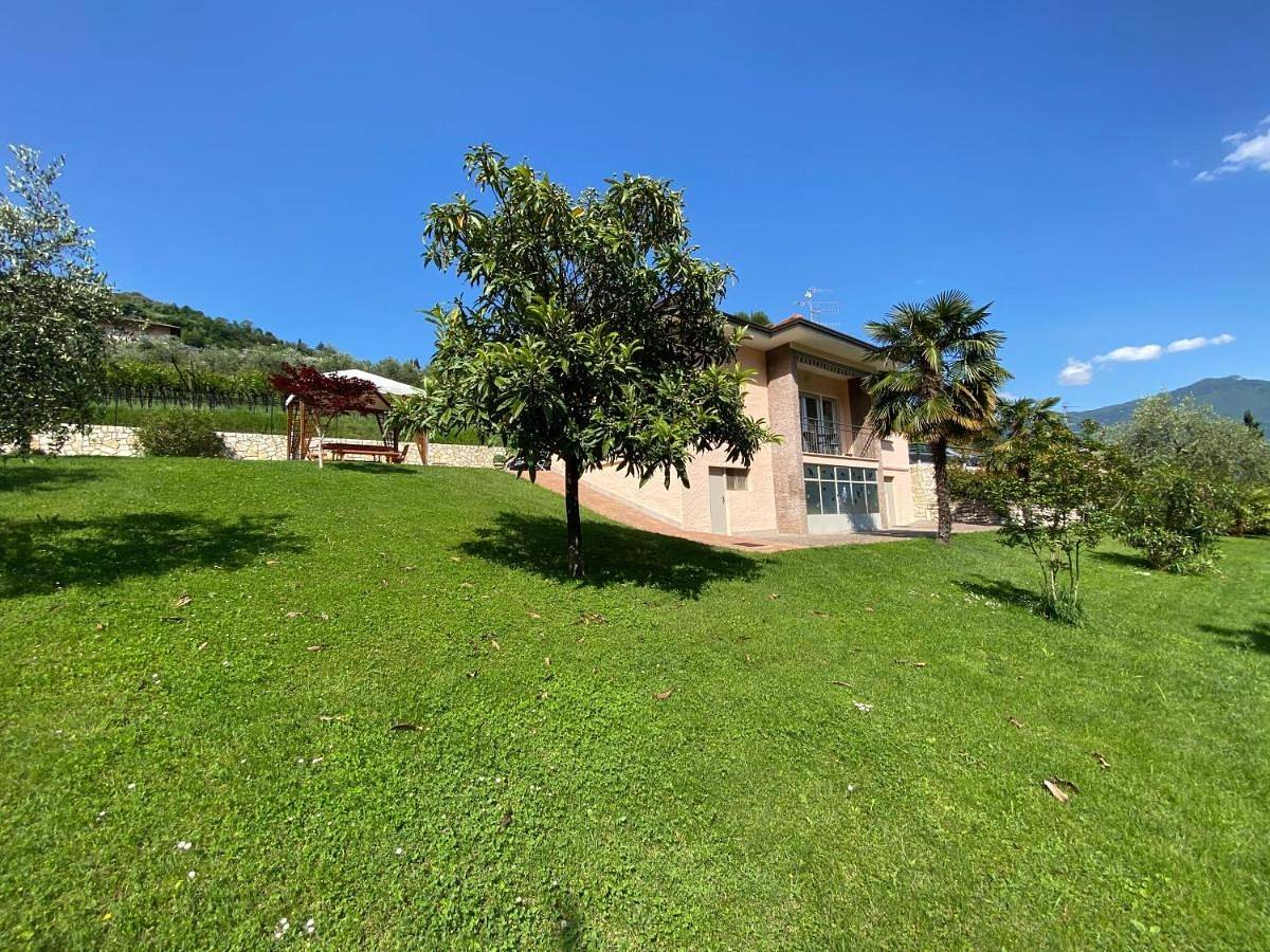 Villa Desy in Riva del Garda, Gardasee-Berge