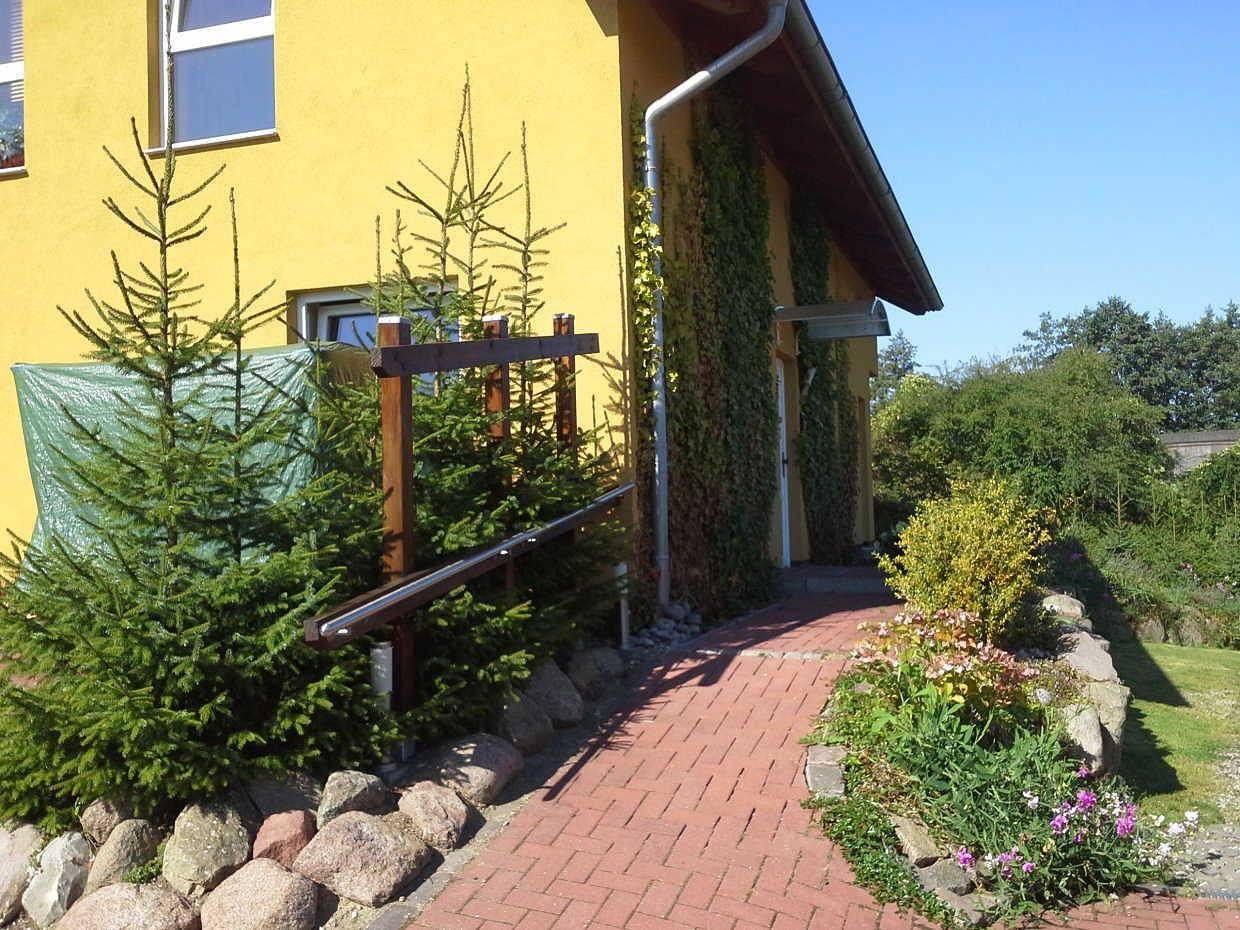 Komfortable Ferienwohnung mit Terrasse und Golfplatznähe in Wittenbeck in Wittenbeck, Rostock und Umgebung