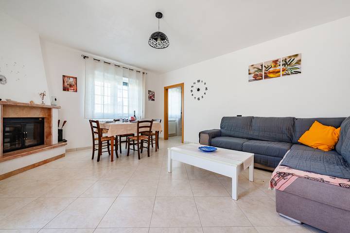 Gîte pour 7 personnes, avec terrasse, adapté aux familles à Alberobello - 3