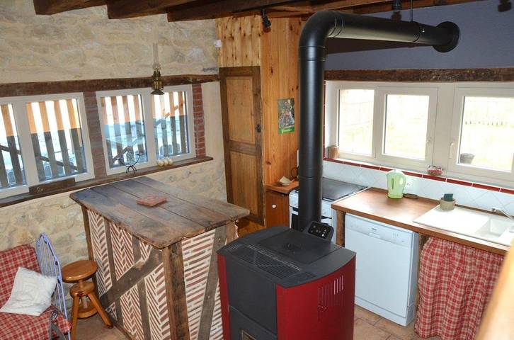 Gîte pour 3 personnes, avec terrasse et jardin dans Saint-Amand-Montrond - 2