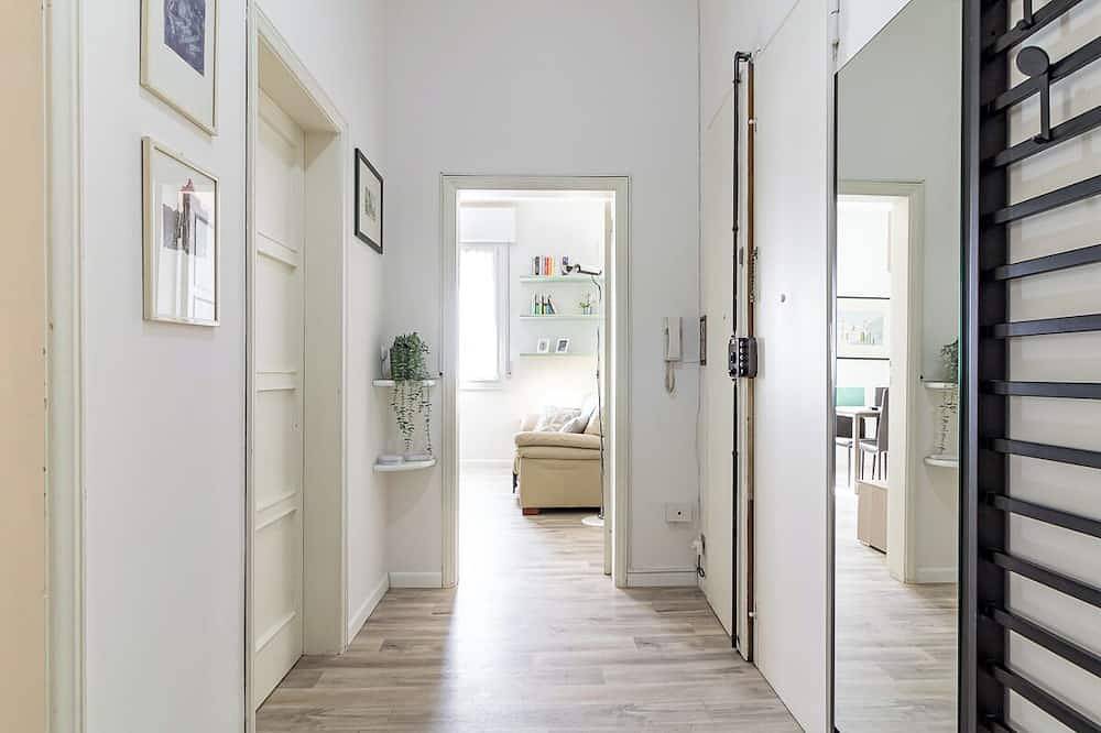 Entire apartment, Very fresh cozy app.to just ristr. for fam. even long stay in Castelfranco Emilia, Modena Province