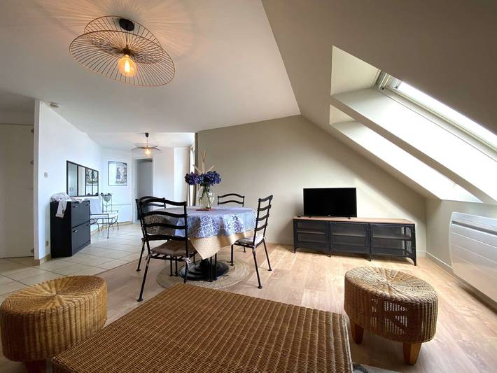 Gîte pour 5 personnes, avec balcon dans Casino de Perros-Guirec - 4