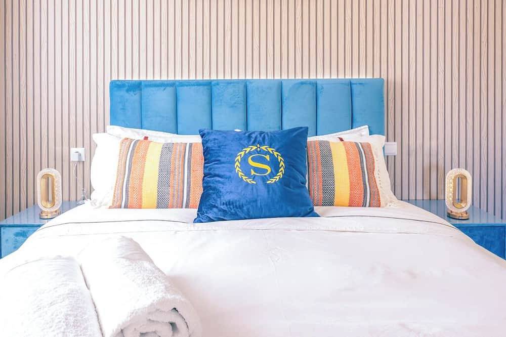 One bedroom and one living room apartments in Estoril Beach Villas in Cascais e Estoril, Costa de Lisboa