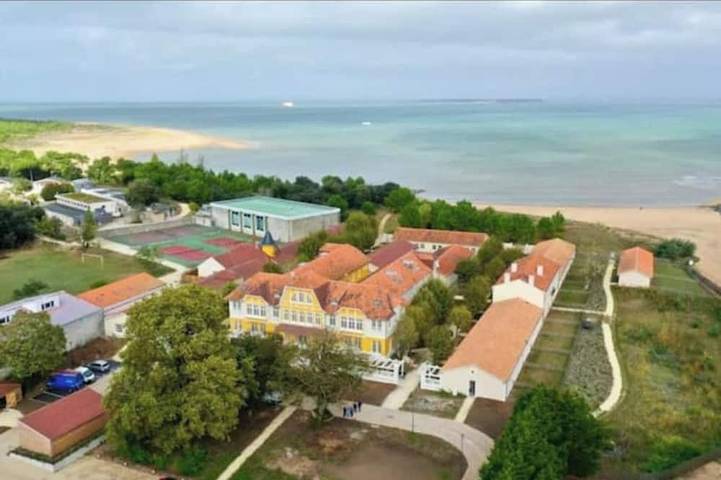 Gîte pour 8 personnes, avec Jardin dans Plage de Boyardville