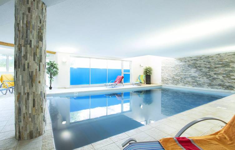 Gîte pour 6 personnes, avec sauna et piscine, animaux acceptés dans Office De Tourisme De Notre Dame De Bellecombe - 3