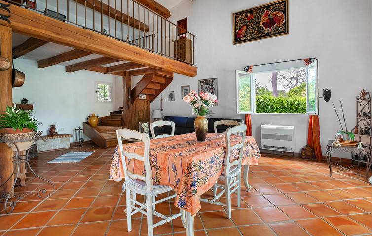 Gemütliche Wohnung mit Pool & WiFi - in der Nähe von Mouans-Sartoux in Mouans-Sartoux, Mittelmeerküste (Frankreich)