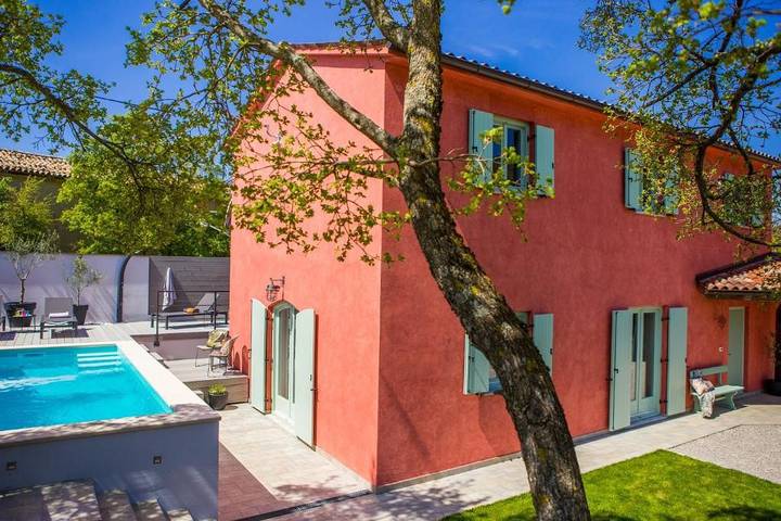 Villa for 4 personer, med have og pool i Istrien