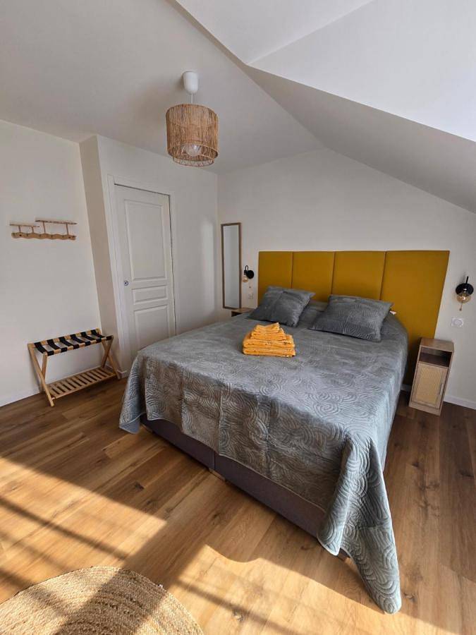 Gîte pour 7 personnes, avec vue ainsi que jardin et terrasse à Digosville - 4
