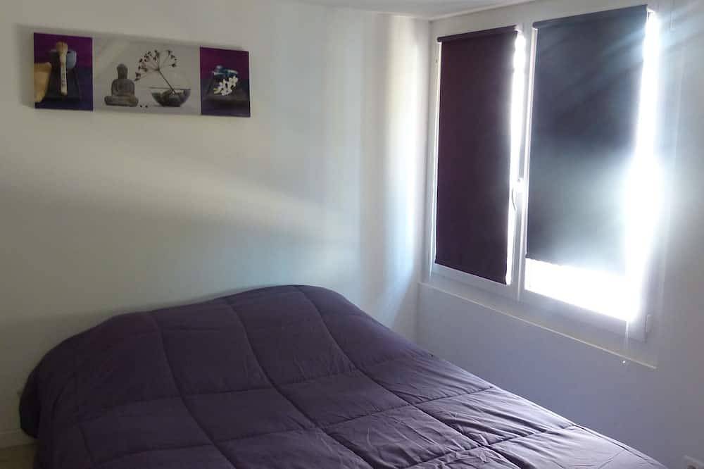 Modern air-conditioned villa in a quiet location with swimming pool between Cassis and La Ciotat in Roquefort-la-Bédoule, Marseille region