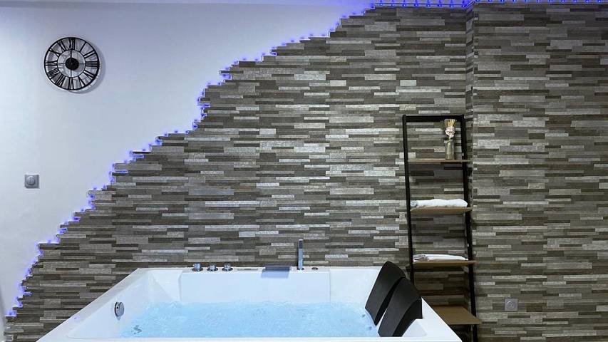 Gîte pour 2 personnes, avec jacuzzi à Sevran - 2