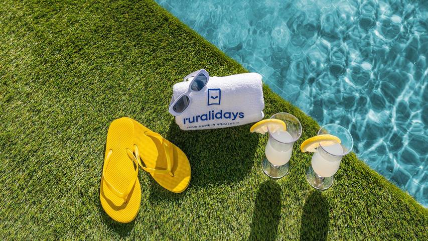 Finca für 4 Personen, mit Balkon/Terrasse und Pool in Nerja - 4