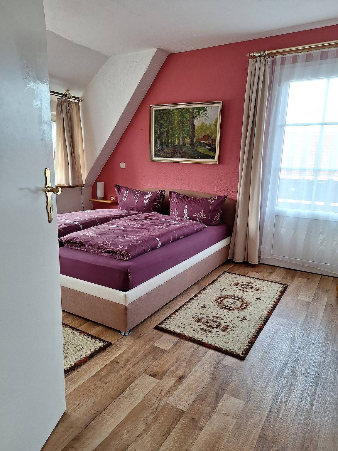 Apartamento entero, Apartamento 'Bei Oparius' con terraza privada, balcón y wifi in Ganderkesee, Parque Natural de Wildeshauser Geest