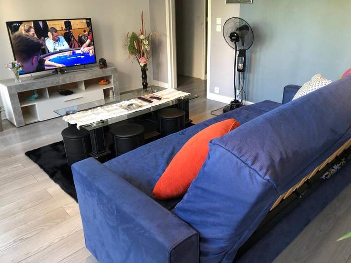 Gîte pour 6 personnes, avec bassin pour enfant et piscine ainsi que jardin et vue à Nanterre - 4