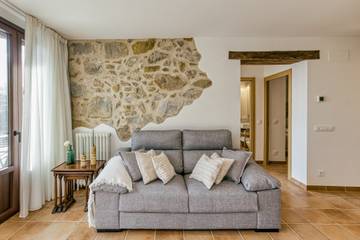 Gîte pour 4 Personnes dans La Vall d'en Bas, Catalogne, Photo 3