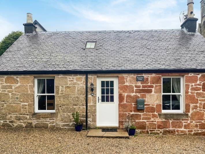 Cottage for 4 people, with garden on Isle of Arran