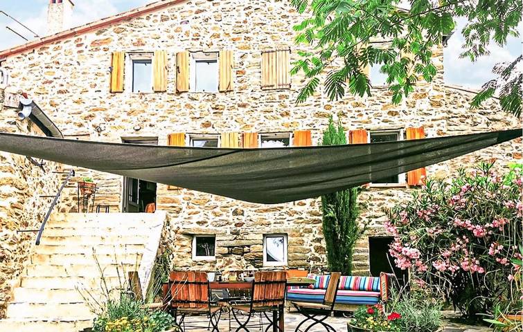 Location de vacances pour 7 personnes, avec piscine et terrasse, animaux acceptés à Taulis - 2