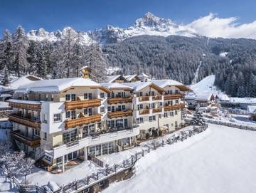 Hotel für 3 Personen in Pampeago, Deutschnofen, Bild 3