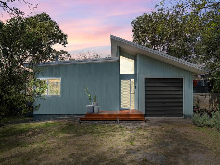 Holiday rental for 6 people, with balcony/terrace in Broulee