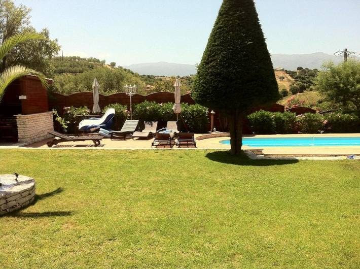 Villa pour 6 personnes, avec vue ainsi que piscine et jardin