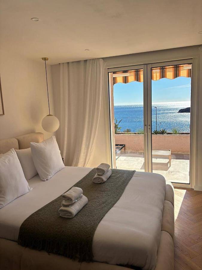 Gîte pour 2 personnes, avec terrasse et vue dans Plage d'Anthéor - 4