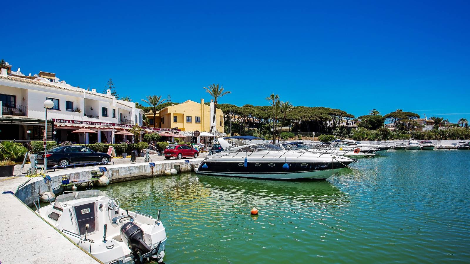 Geheel appartement, Cabopino in Playa Cabopino, Marbella