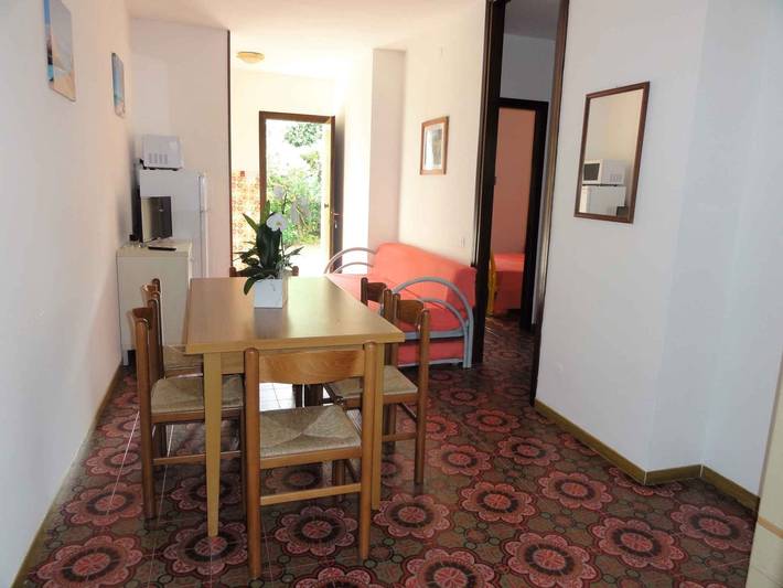 Ganze Ferienwohnung, Ferienwohnung mit Garten und Parkmöglichkeit in Bibione, San Michele al Tagliamento