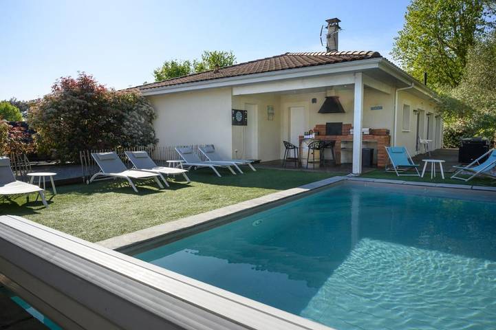 Villa per 12 persone, con Terrazza e Giardino nonché Piscina a Arès