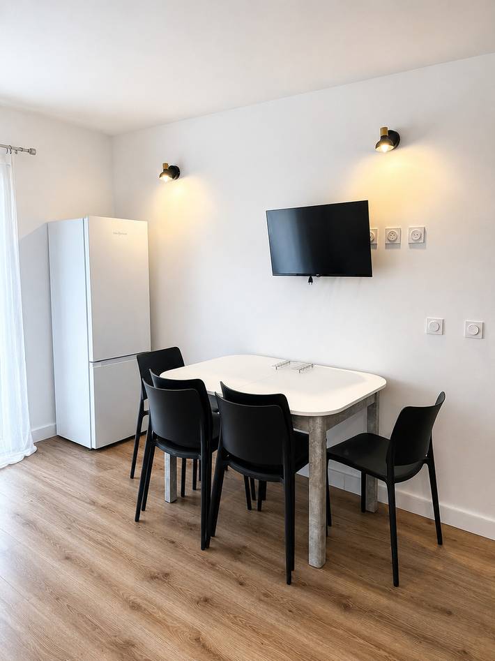Gîte pour 6 personnes, avec terrasse dans Cala Rossa - 4