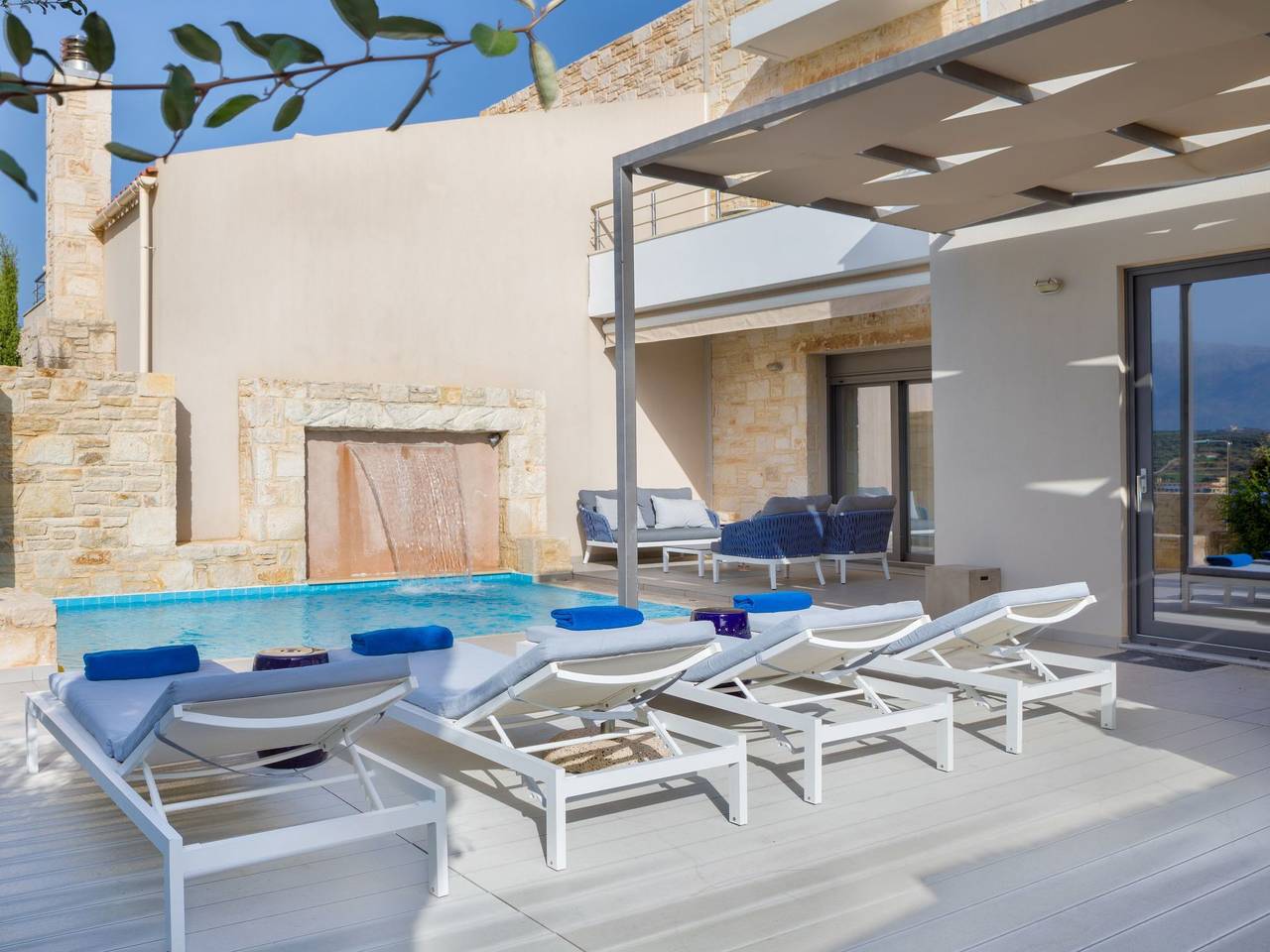 Gut ausgestattete Villa mit Pool und privatem Garten in Almyrida, Vamos