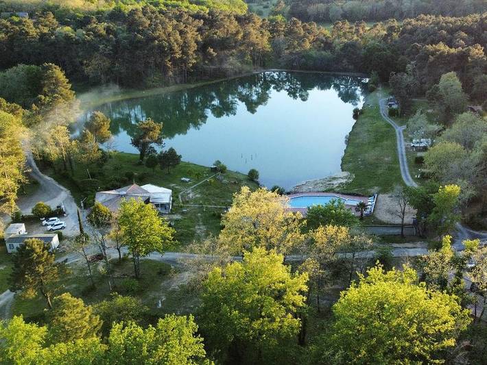 Mobil home pour 4 personnes, animaux acceptés à Douville - 4
